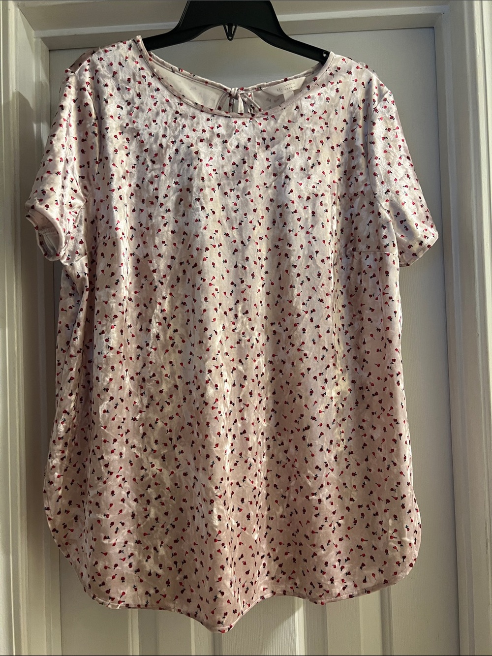 LC Lauren Conrad  Floral  Blouse